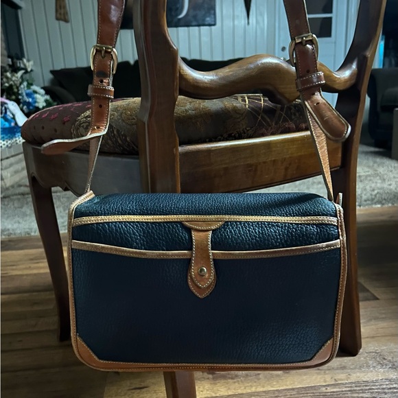 Dooney & Bourke • Vintage • A2 355234 • Brown • Handbag - Picture 12 of 16